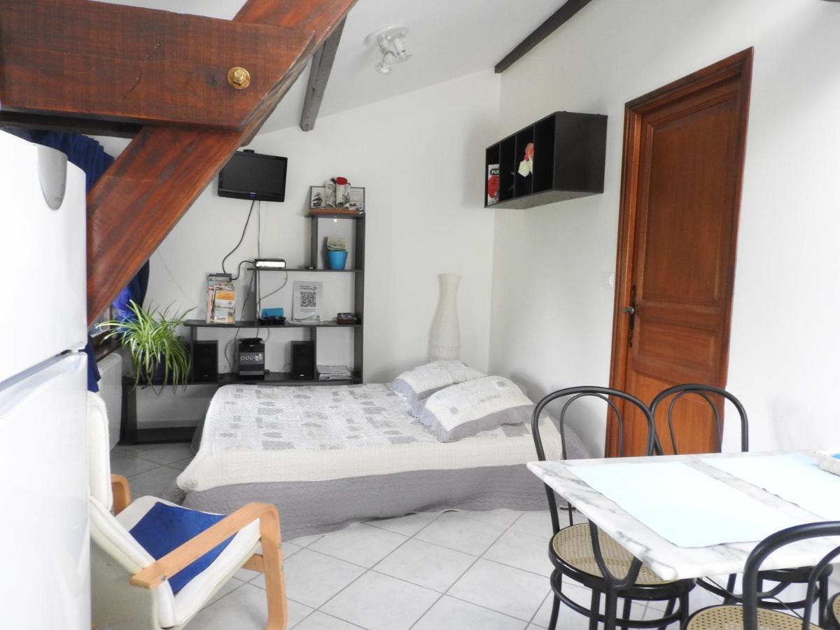 Haute-Rivoire La Charmatiereヴィラ 部屋 写真